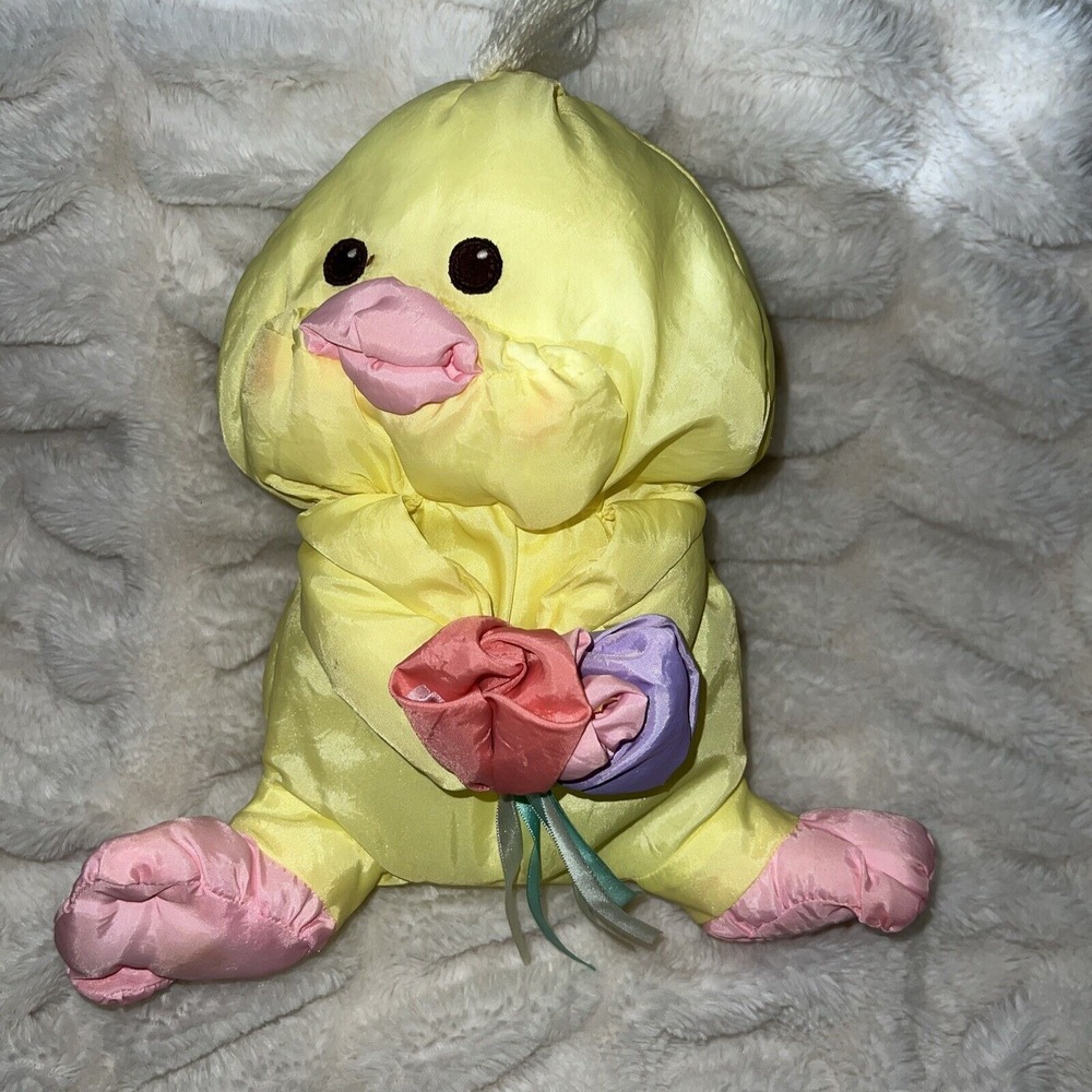 Vintage 1988 Fisher Price Puffalumps Yellow Easter CHICK Nylon Plush Flower 8027